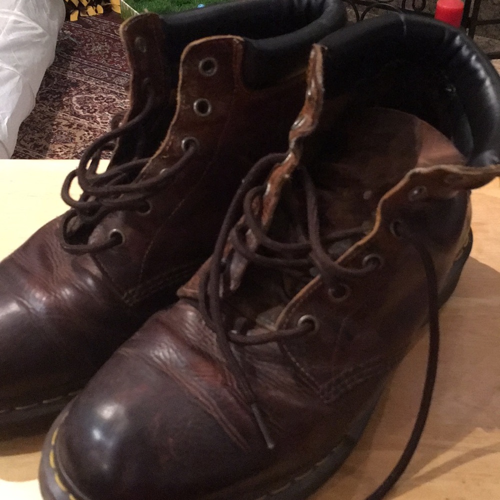 Dr. Martens Airwave size 10 (43)